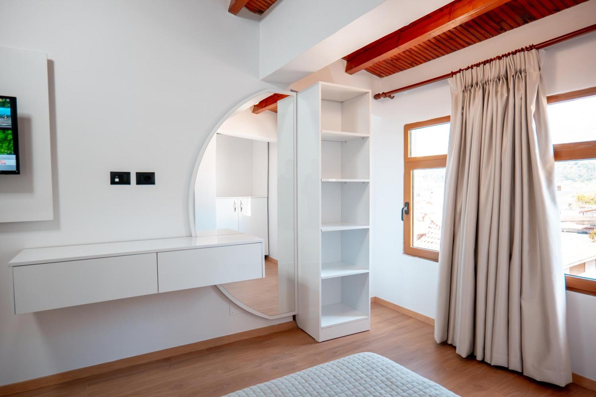 Fabio Guest House จีโรคาสเตอร์ ภายนอก รูปภาพ